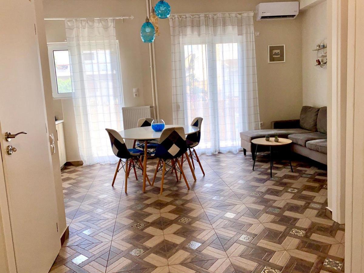 Dafni'S Home Is In 200M To Metro Ag Ioanis Атина Екстериор снимка