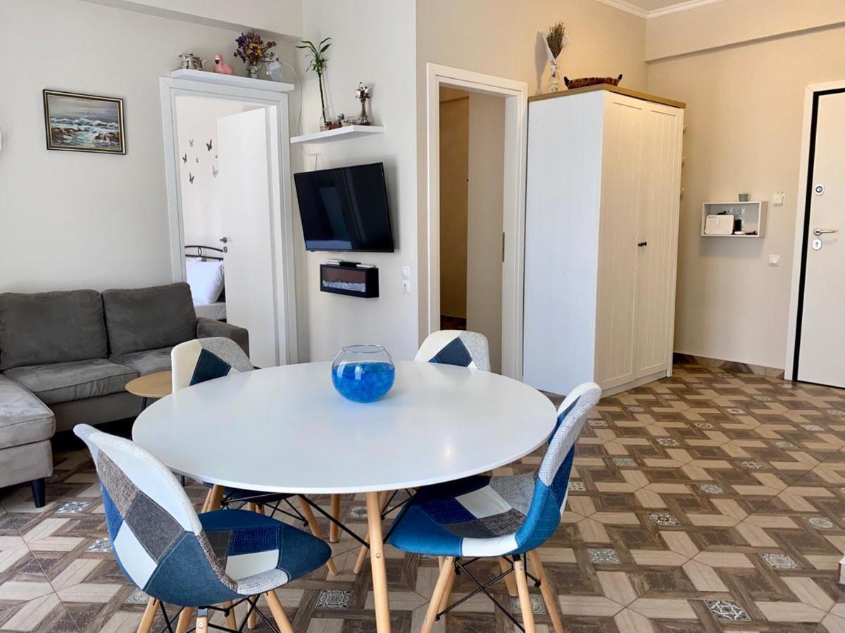 Dafni'S Home Is In 200M To Metro Ag Ioanis Атина Екстериор снимка